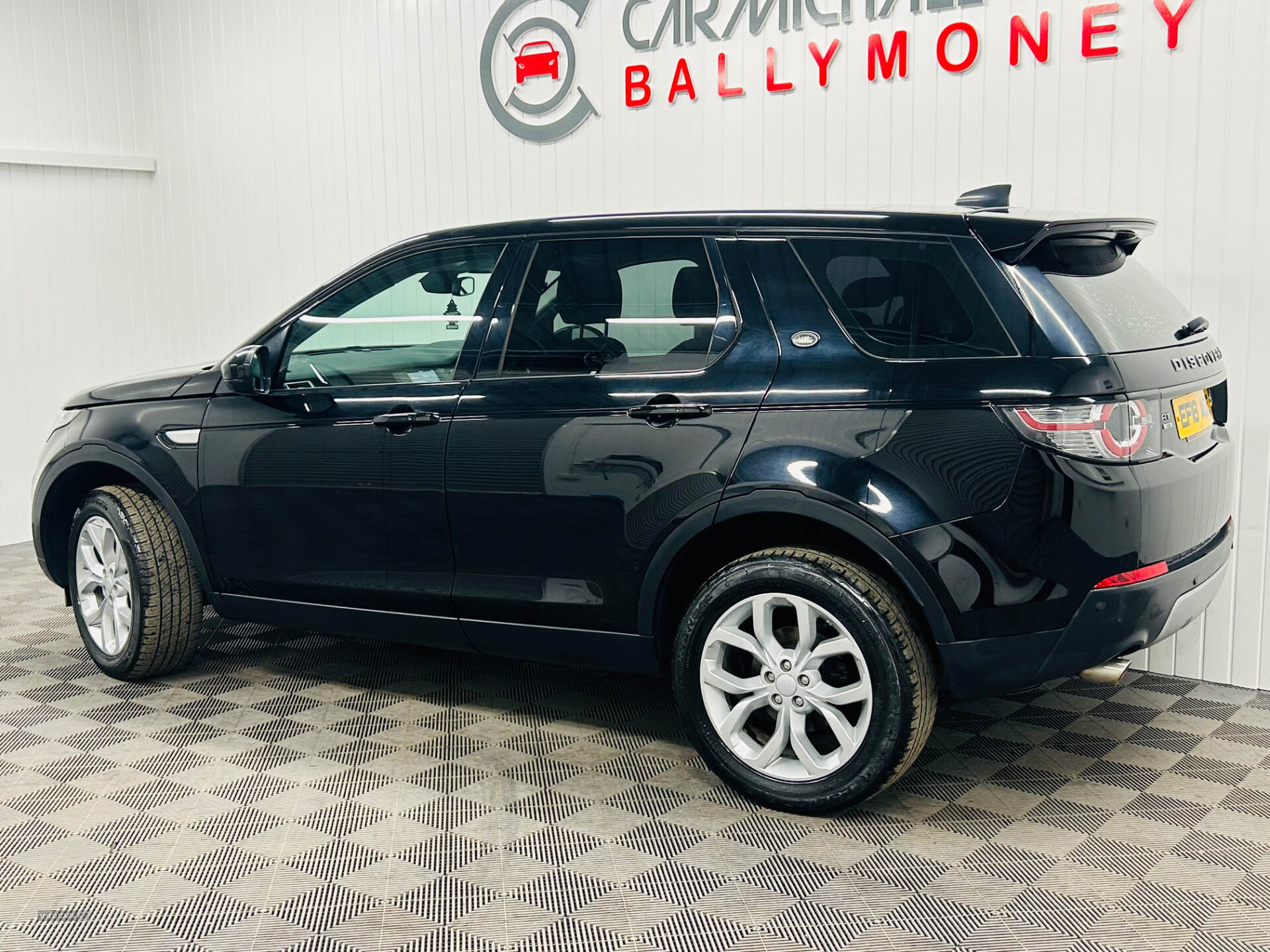 Land Rover Discovery Sport DIESEL SW in Antrim