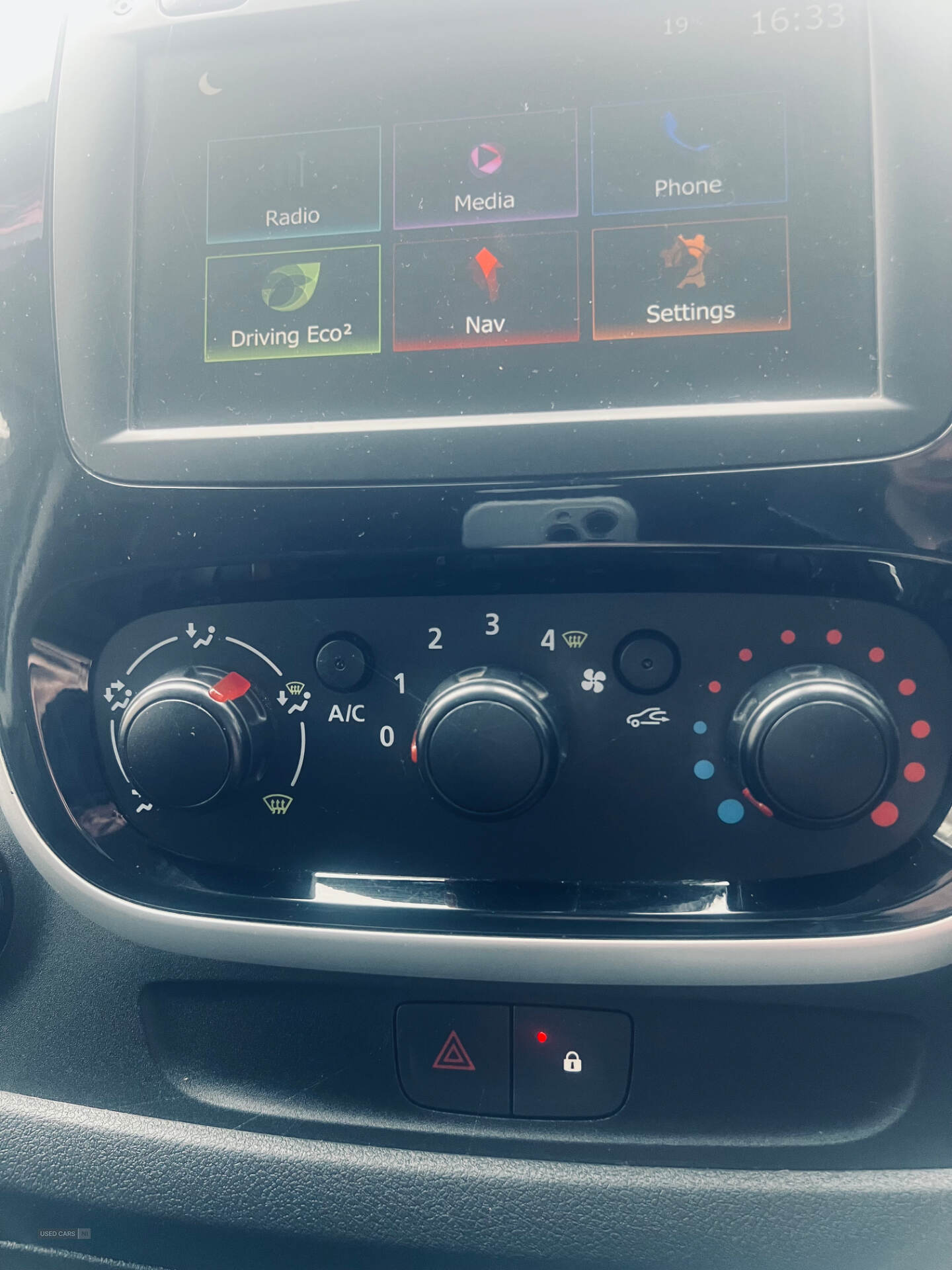 Renault Trafic SWB DIESEL in Down