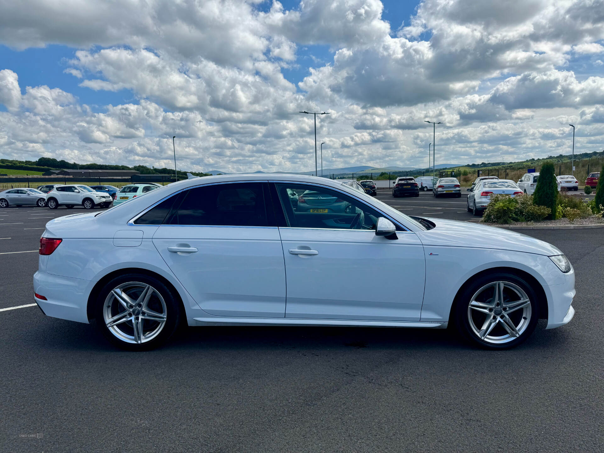 Audi A4 DIESEL SALOON in Derry / Londonderry