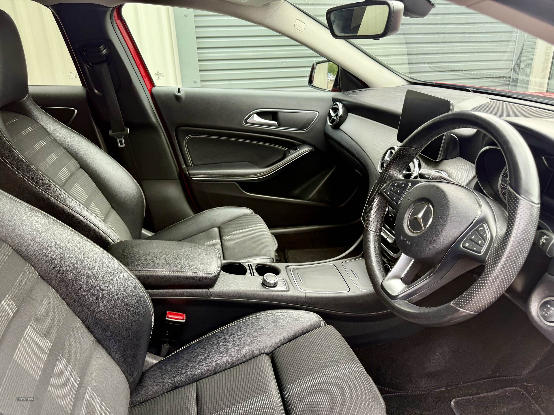 Mercedes GLA-Class HATCHBACK in Down