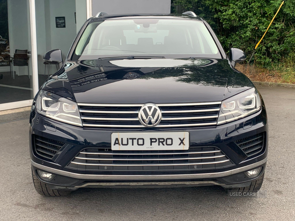 Volkswagen Touareg DIESEL ESTATE in Antrim