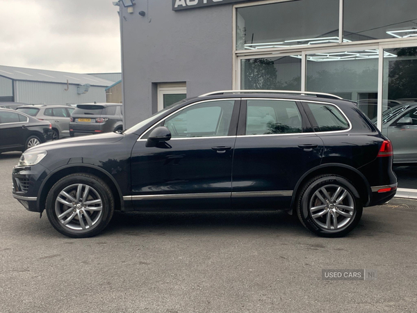 Volkswagen Touareg DIESEL ESTATE in Antrim