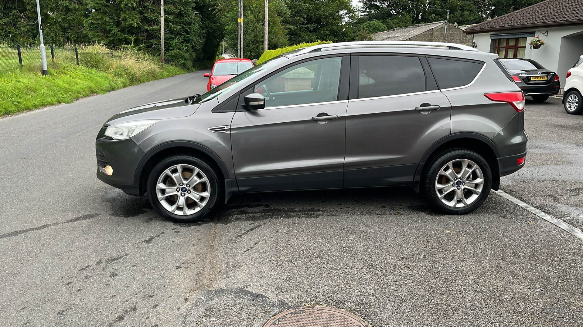 Ford Kuga DIESEL ESTATE in Fermanagh