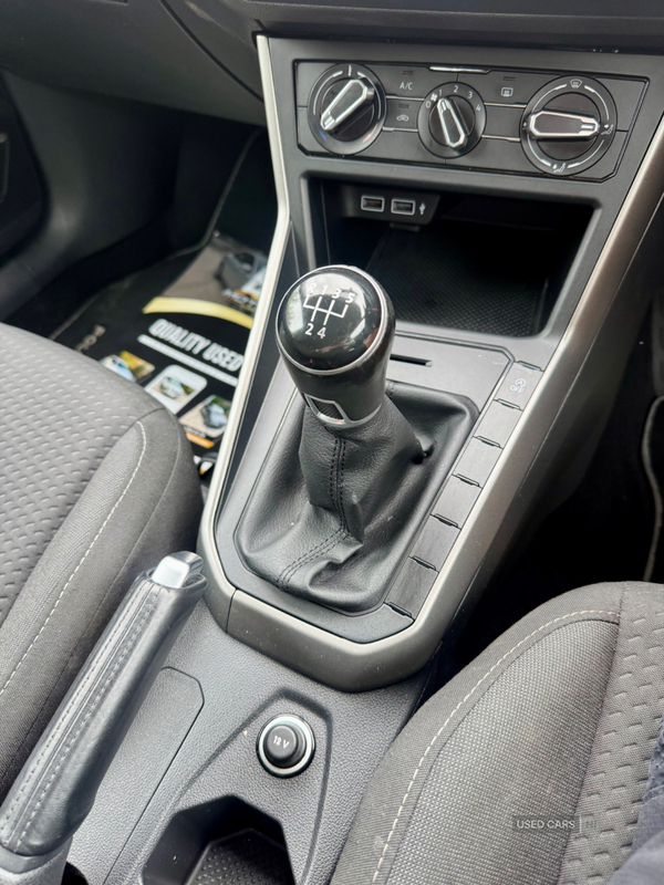 Volkswagen Polo HATCHBACK in Down