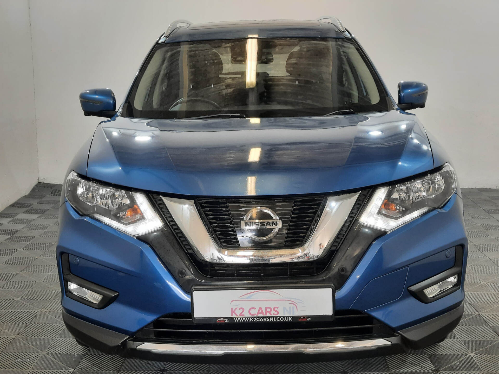 Car Thumbnail 4