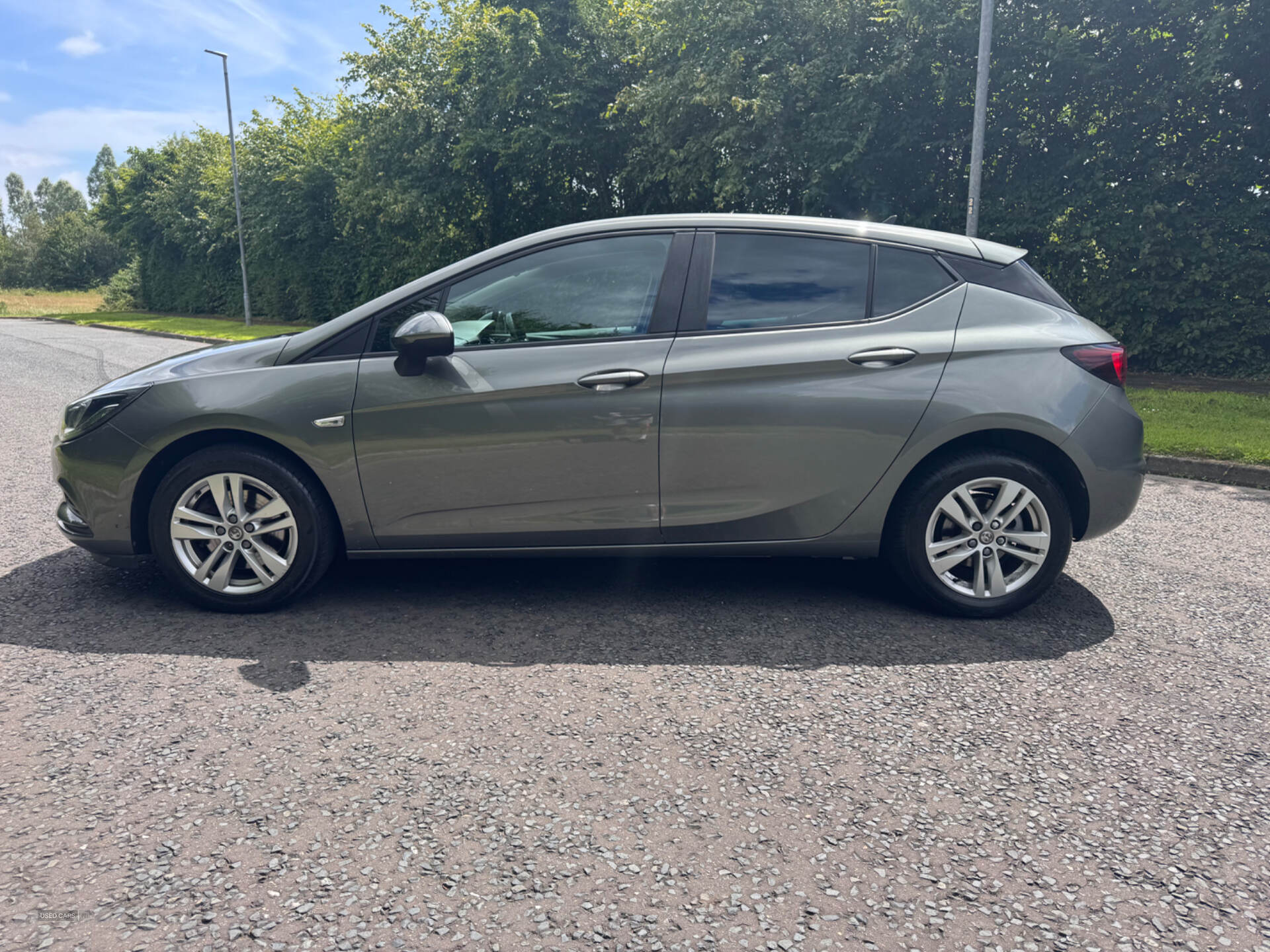 Vauxhall Astra DIESEL HATCHBACK in Down