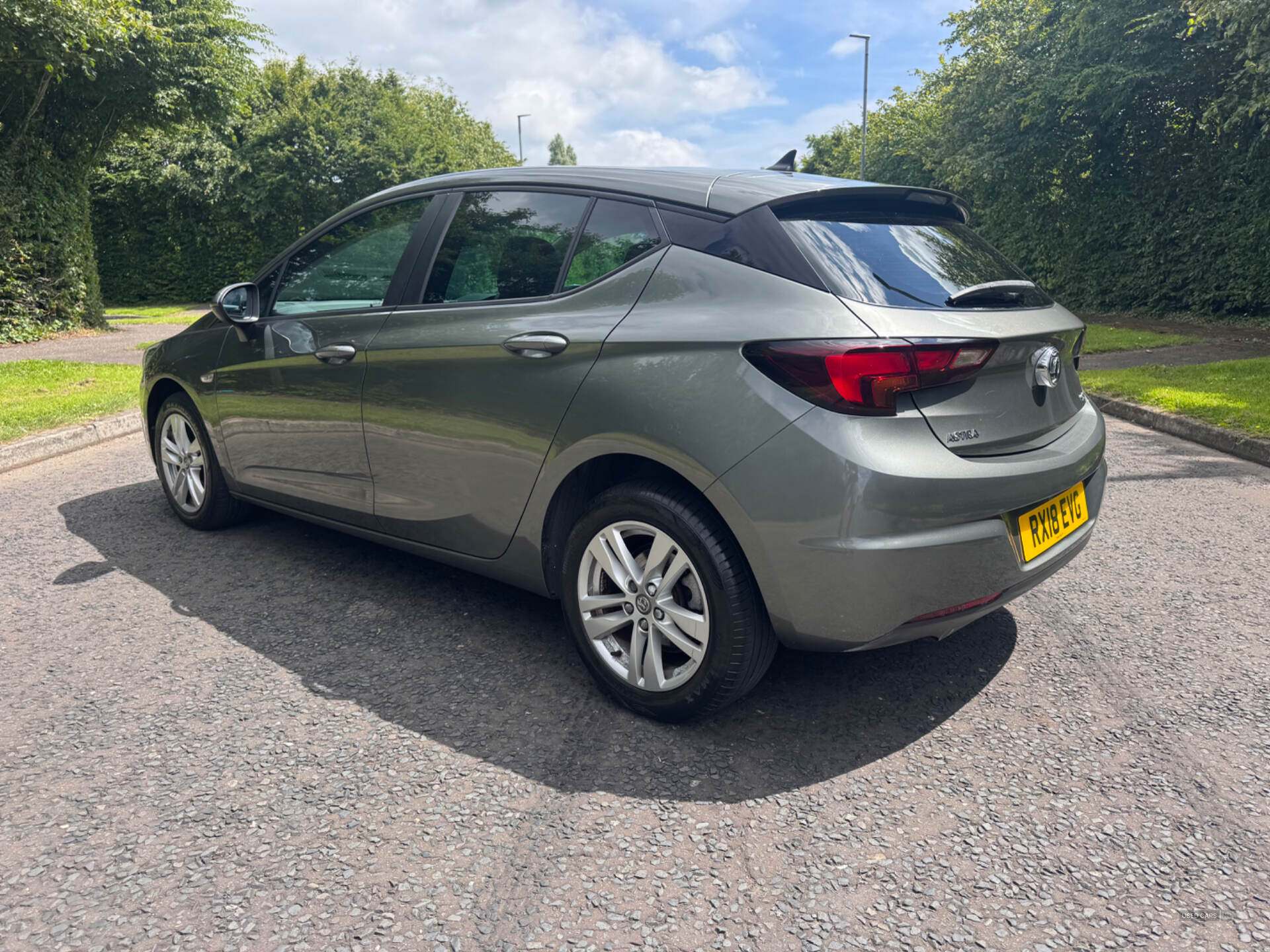 Vauxhall Astra DIESEL HATCHBACK in Down