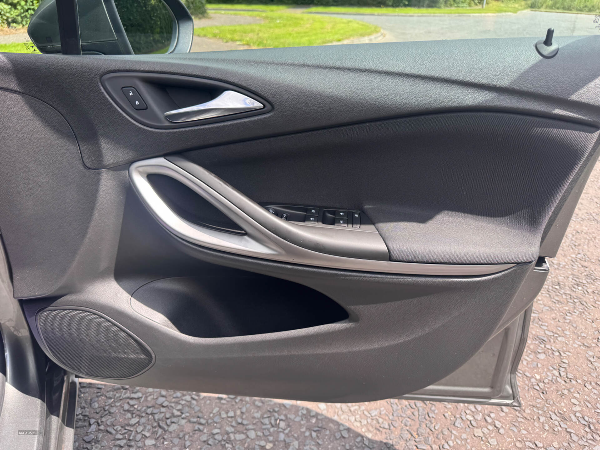 Vauxhall Astra DIESEL HATCHBACK in Down