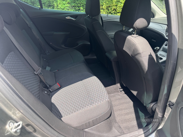 Vauxhall Astra DIESEL HATCHBACK in Down