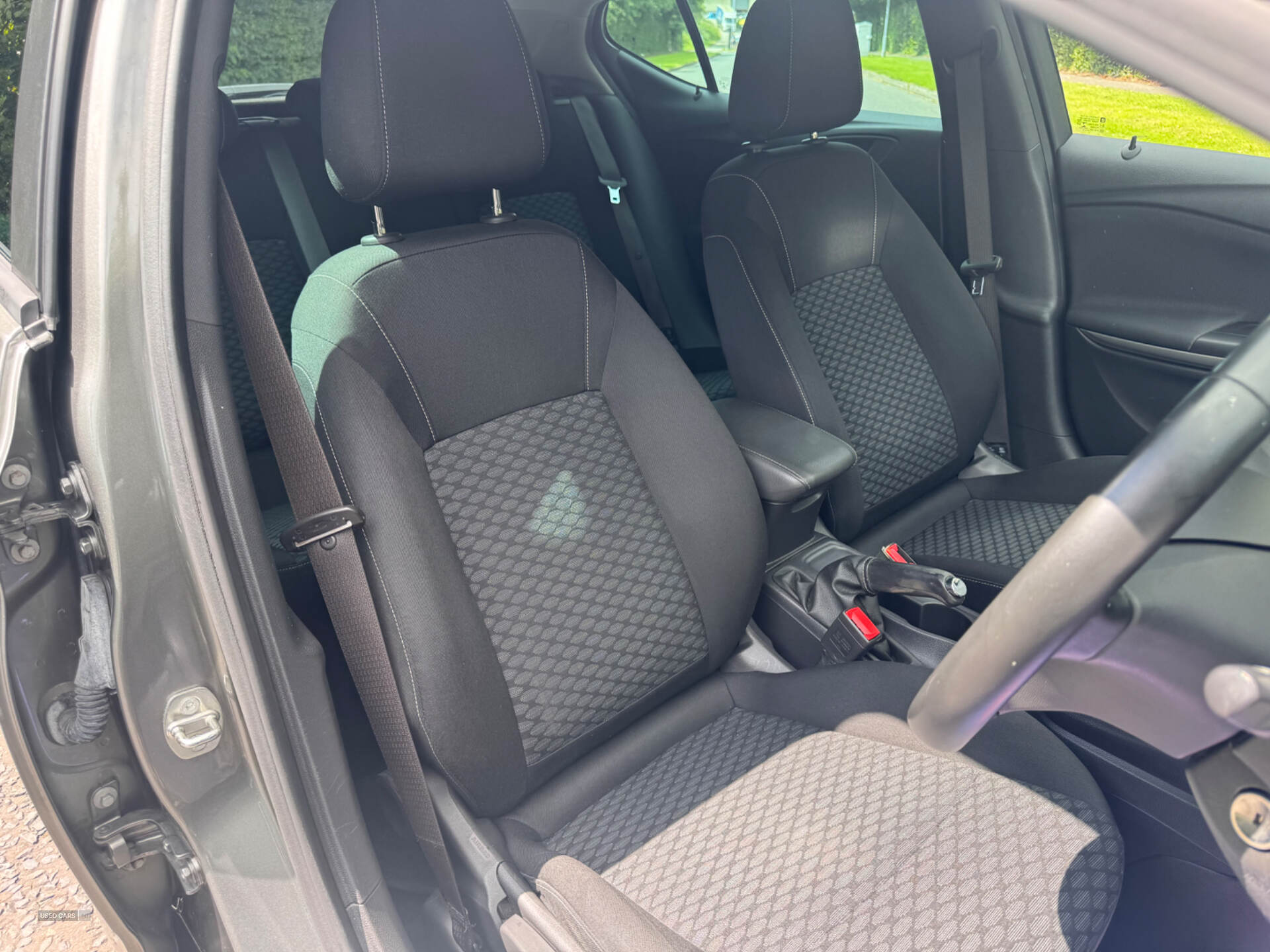 Vauxhall Astra DIESEL HATCHBACK in Down