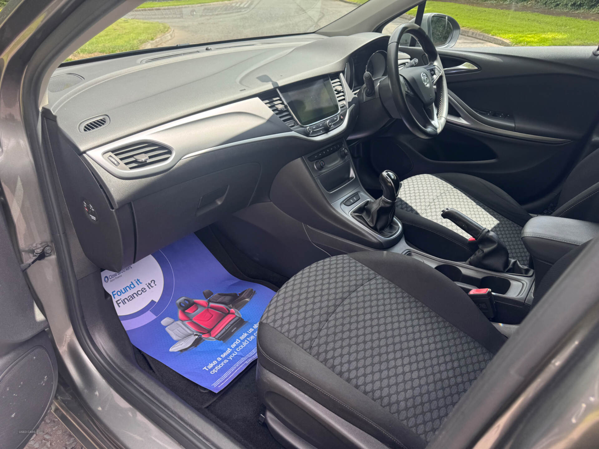 Vauxhall Astra DIESEL HATCHBACK in Down