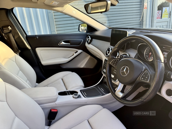 Mercedes GLA-Class DIESEL HATCHBACK in Down
