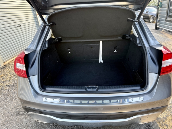 Mercedes GLA-Class DIESEL HATCHBACK in Down