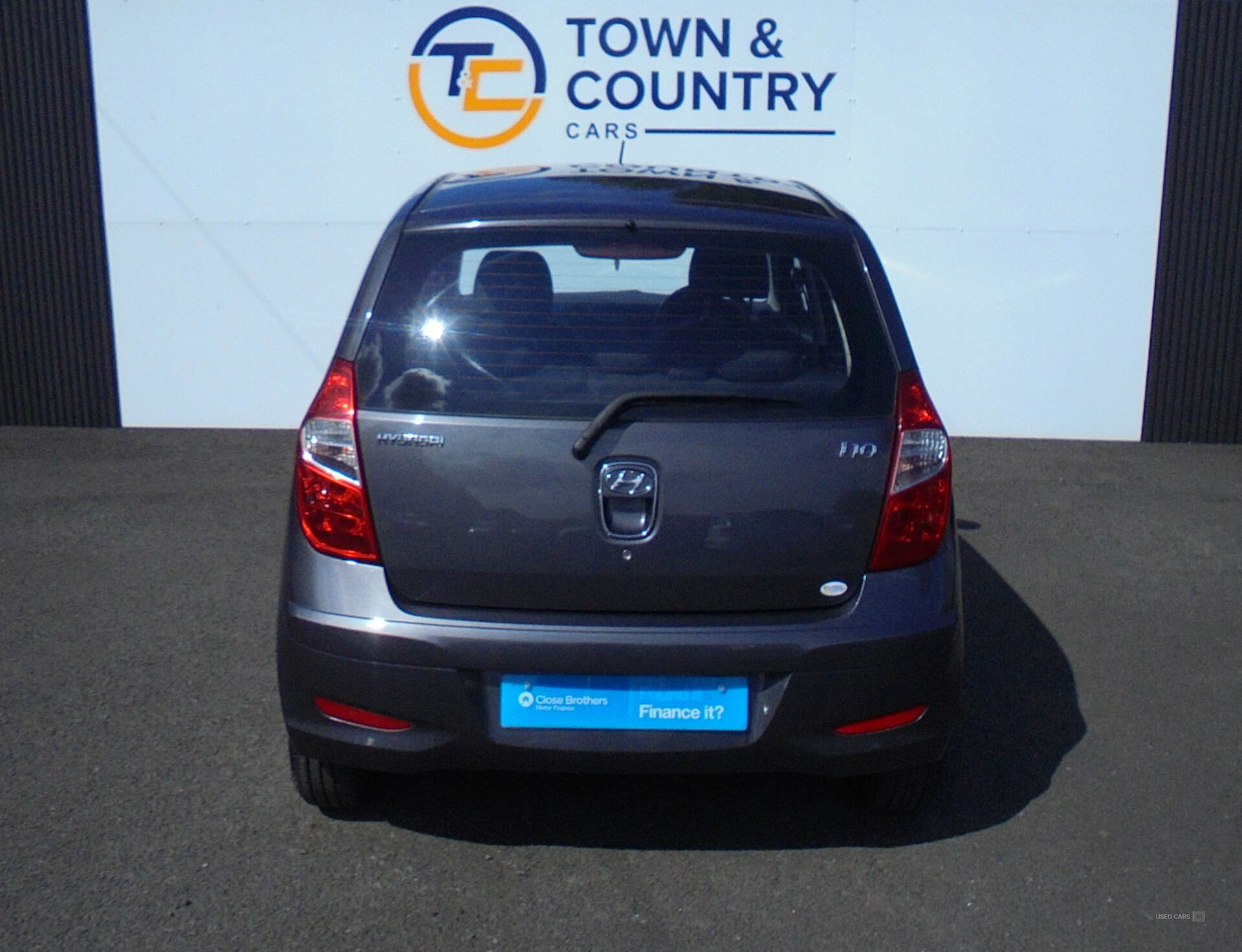 Hyundai i10 HATCHBACK in Antrim