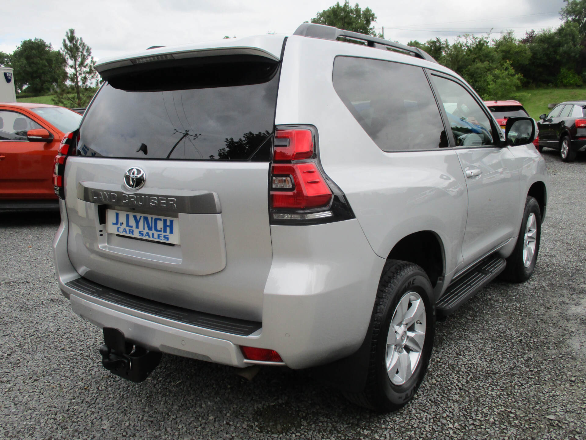 Toyota Land Cruiser DIESEL SW in Down