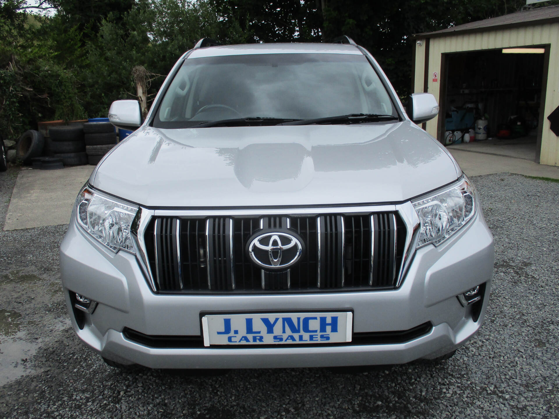 Toyota Land Cruiser DIESEL SW in Down