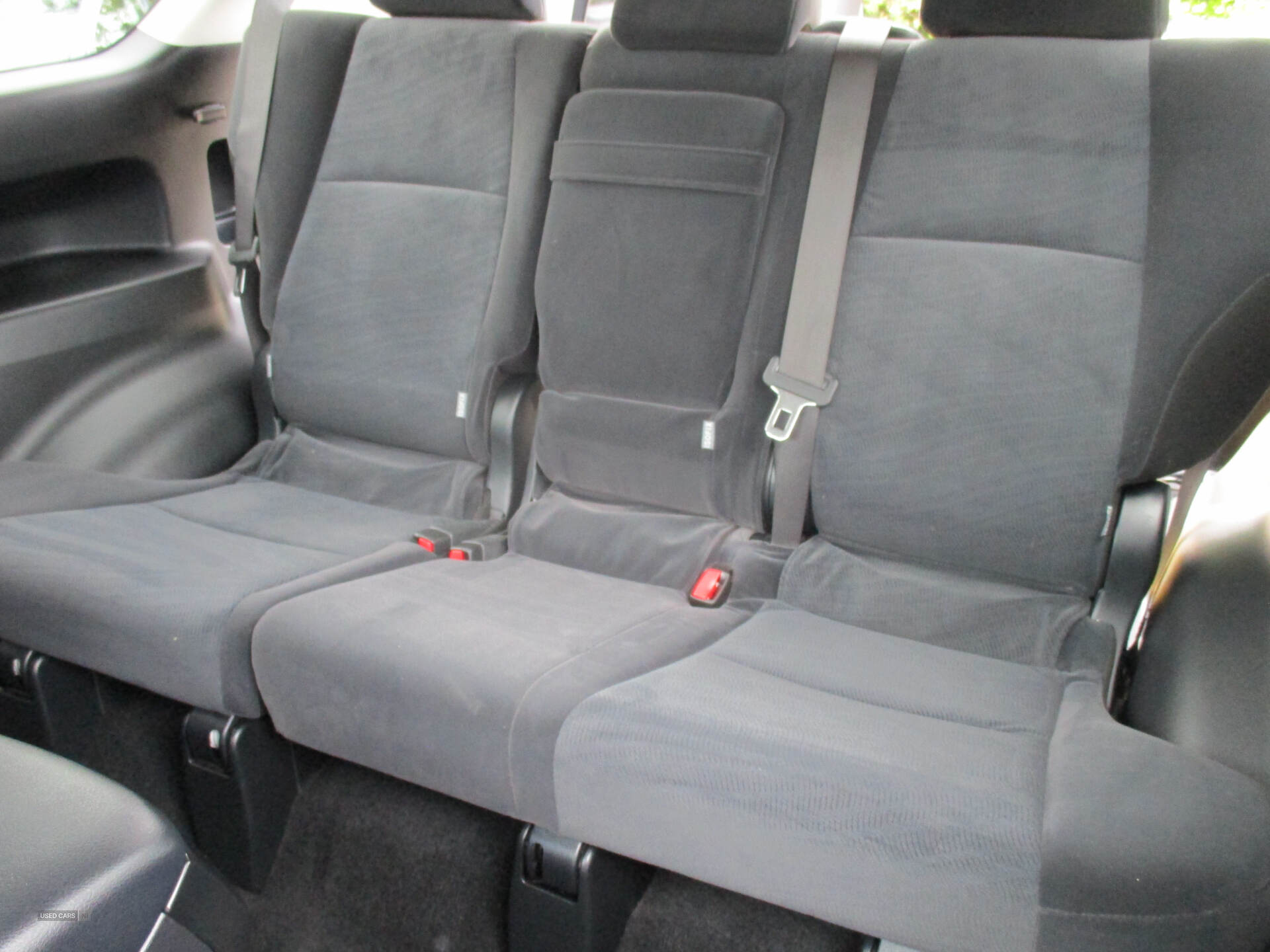 Toyota Land Cruiser DIESEL SW in Down