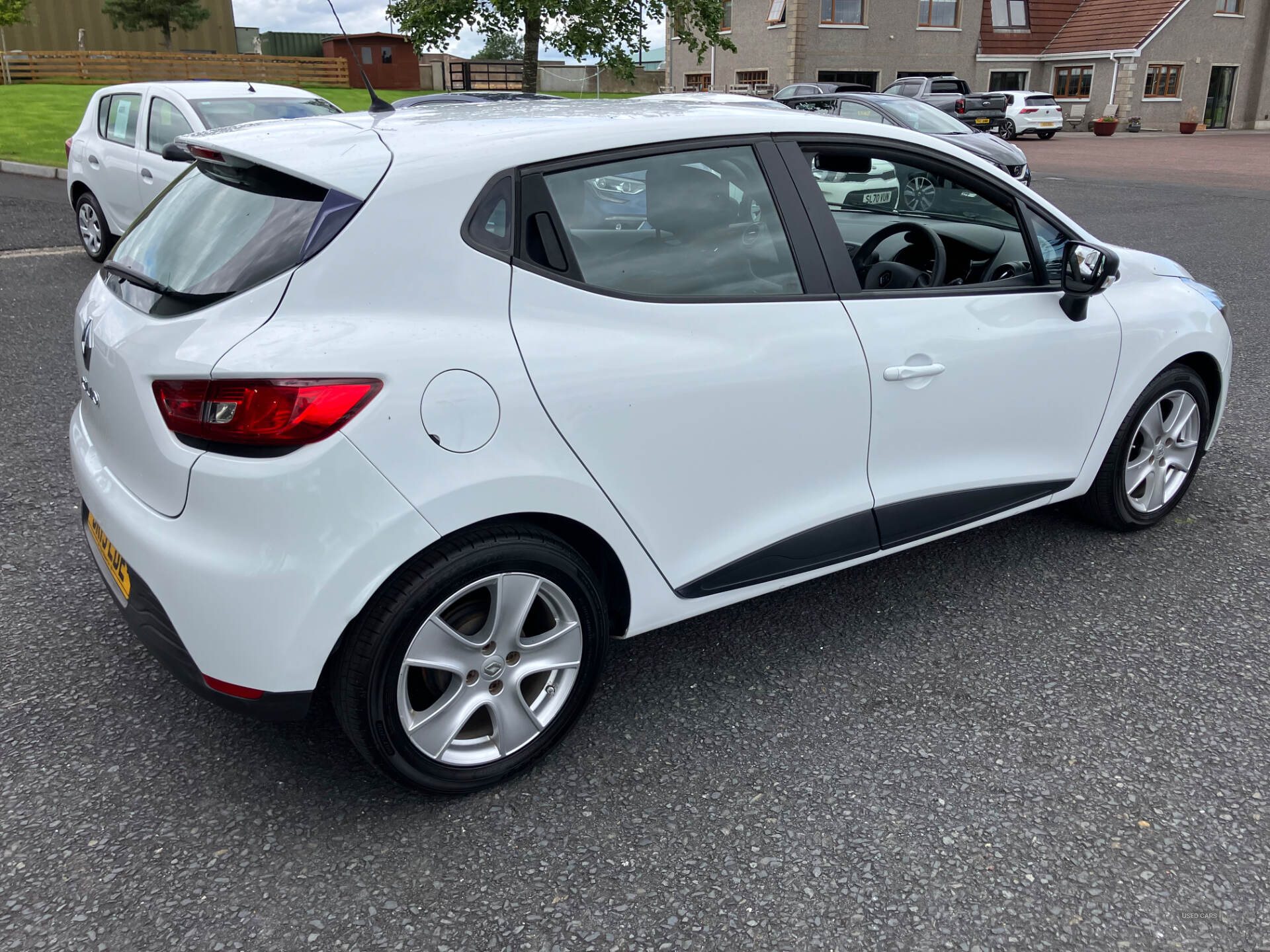 Renault Clio HATCHBACK in Armagh