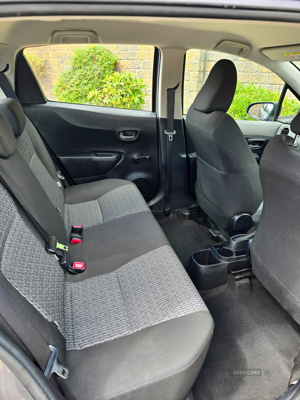 Toyota Yaris HATCHBACK in Armagh