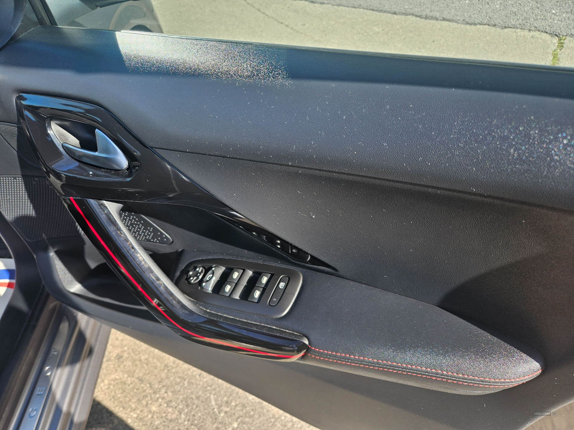 Peugeot 208 DIESEL HATCHBACK in Derry / Londonderry
