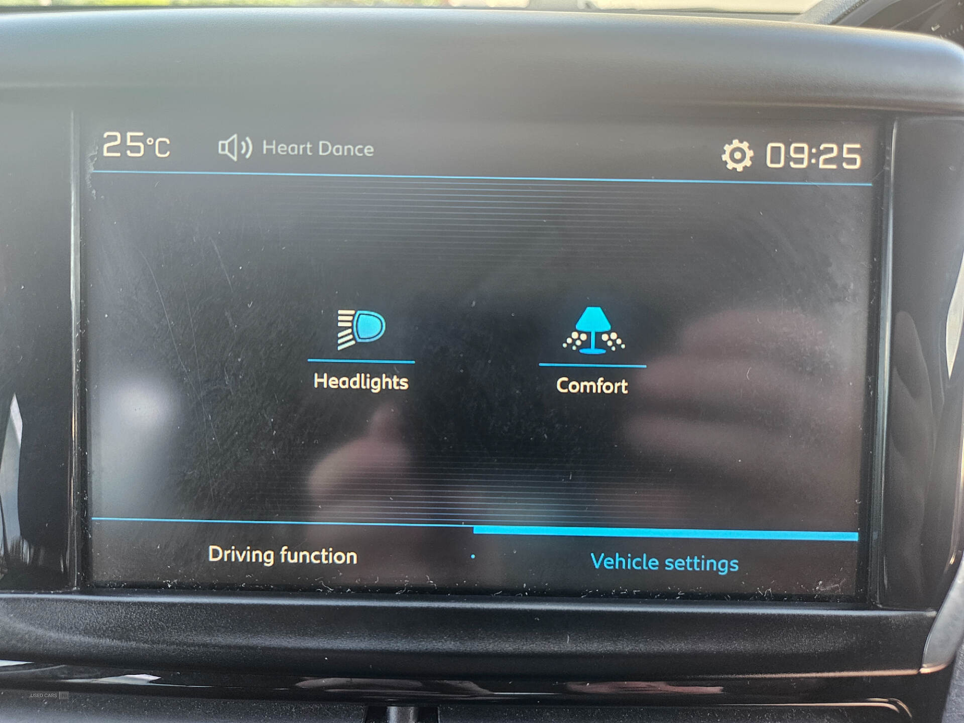 Peugeot 208 DIESEL HATCHBACK in Derry / Londonderry