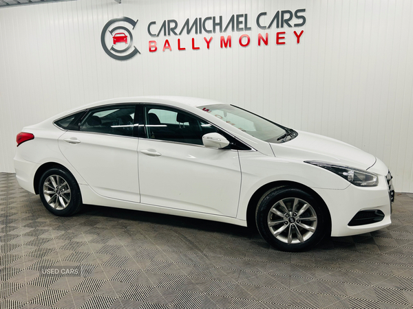 Hyundai i40 DIESEL SALOON in Antrim