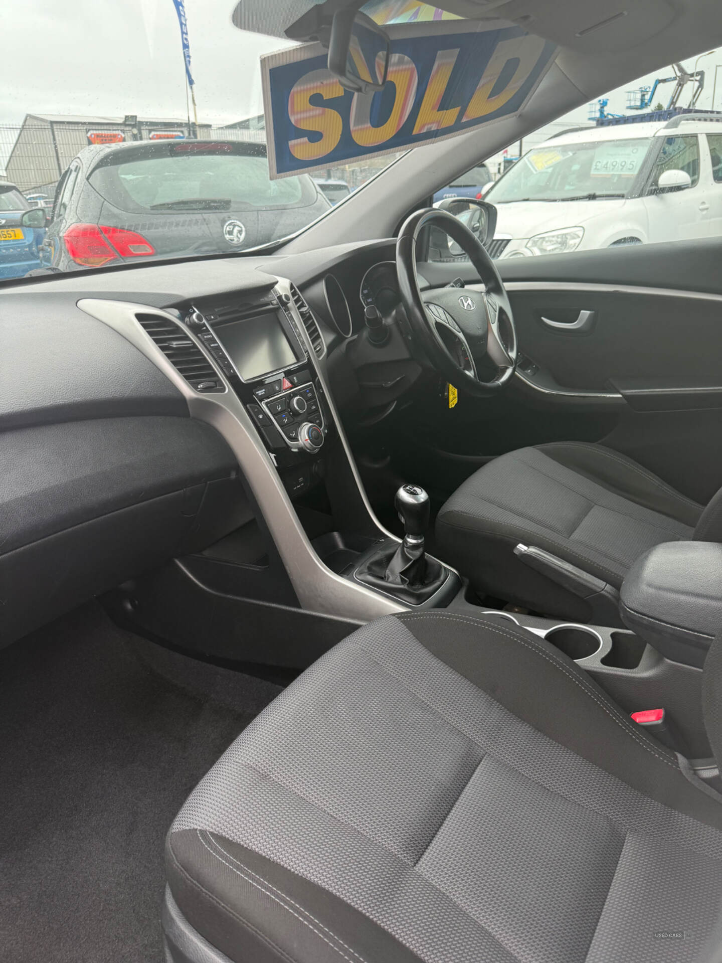 Hyundai i30 HATCHBACK in Down