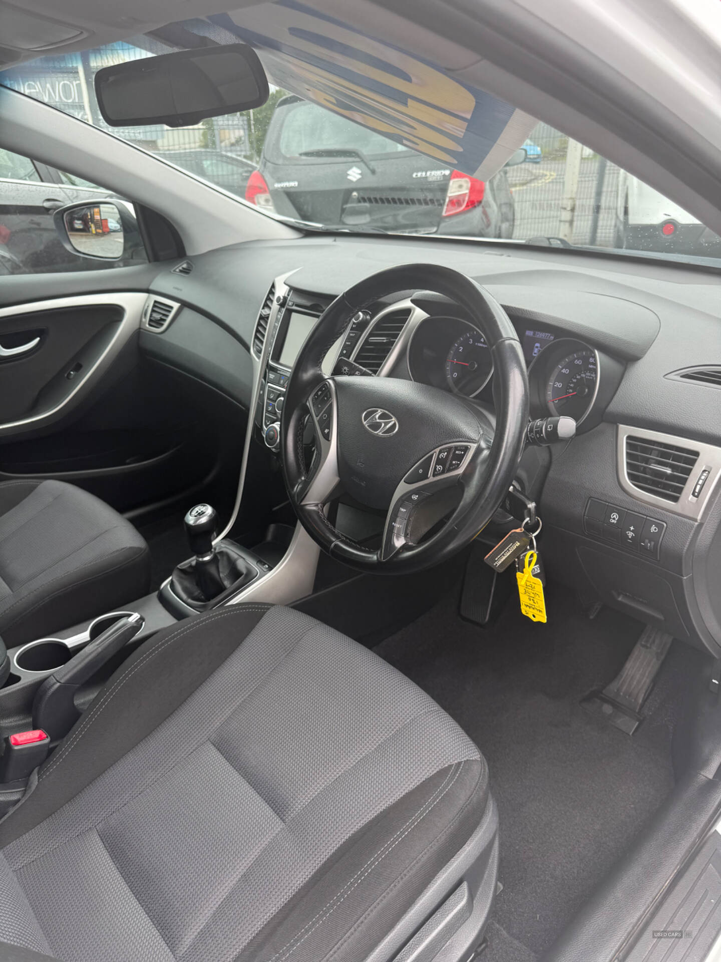 Hyundai i30 HATCHBACK in Down