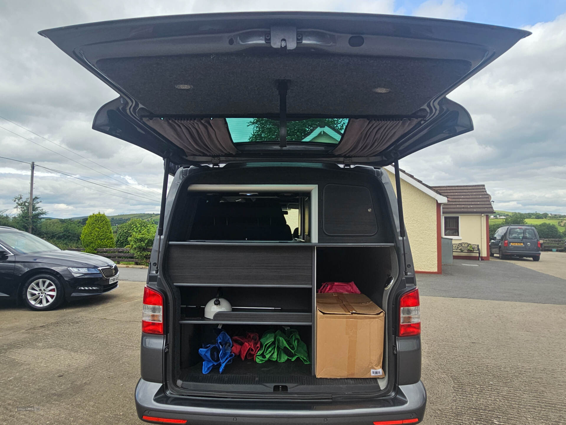Volkswagen Transporter T28 LWB DIESEL in Derry / Londonderry