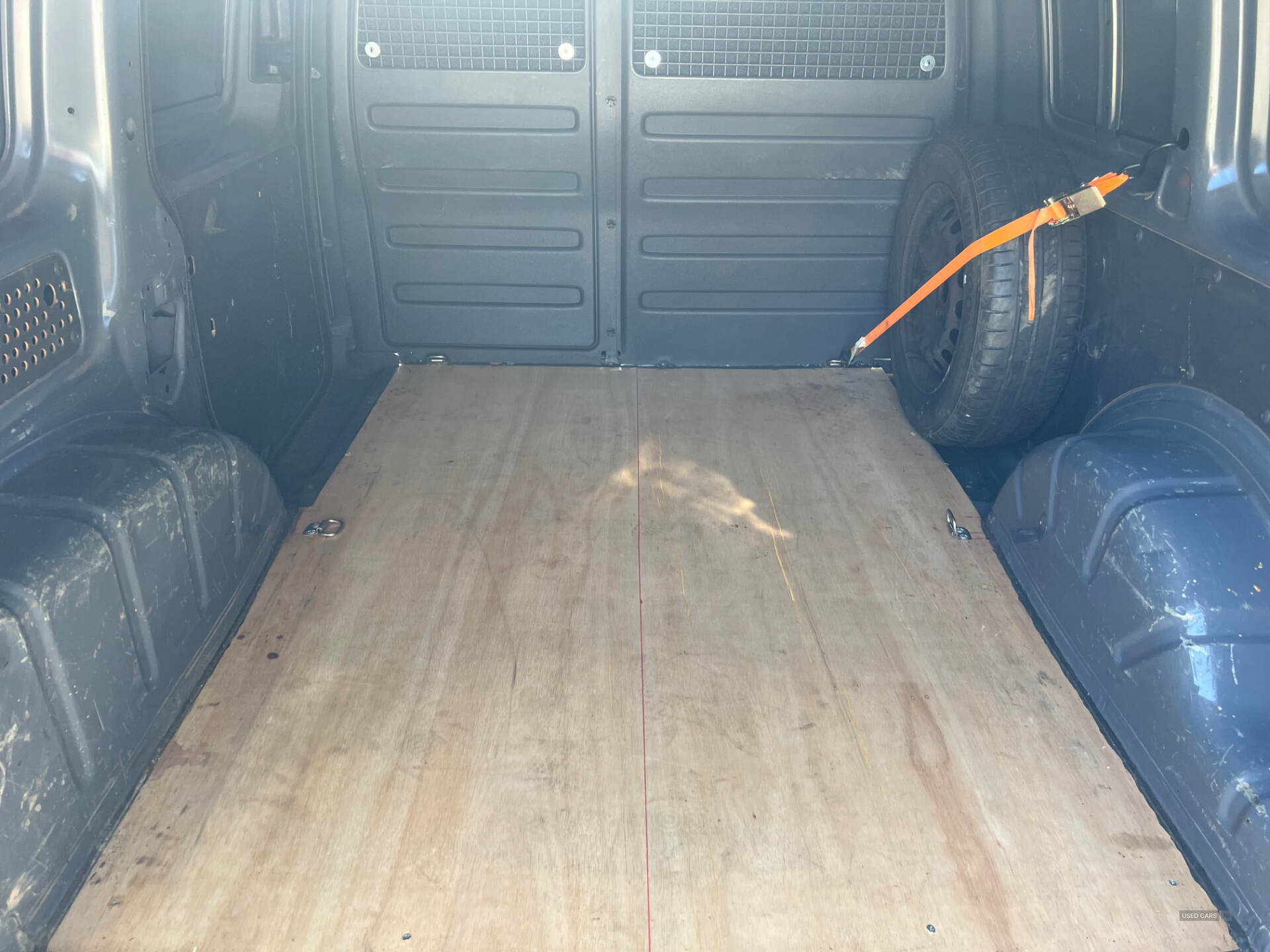 Volkswagen Caddy C20 DIESEL in Antrim