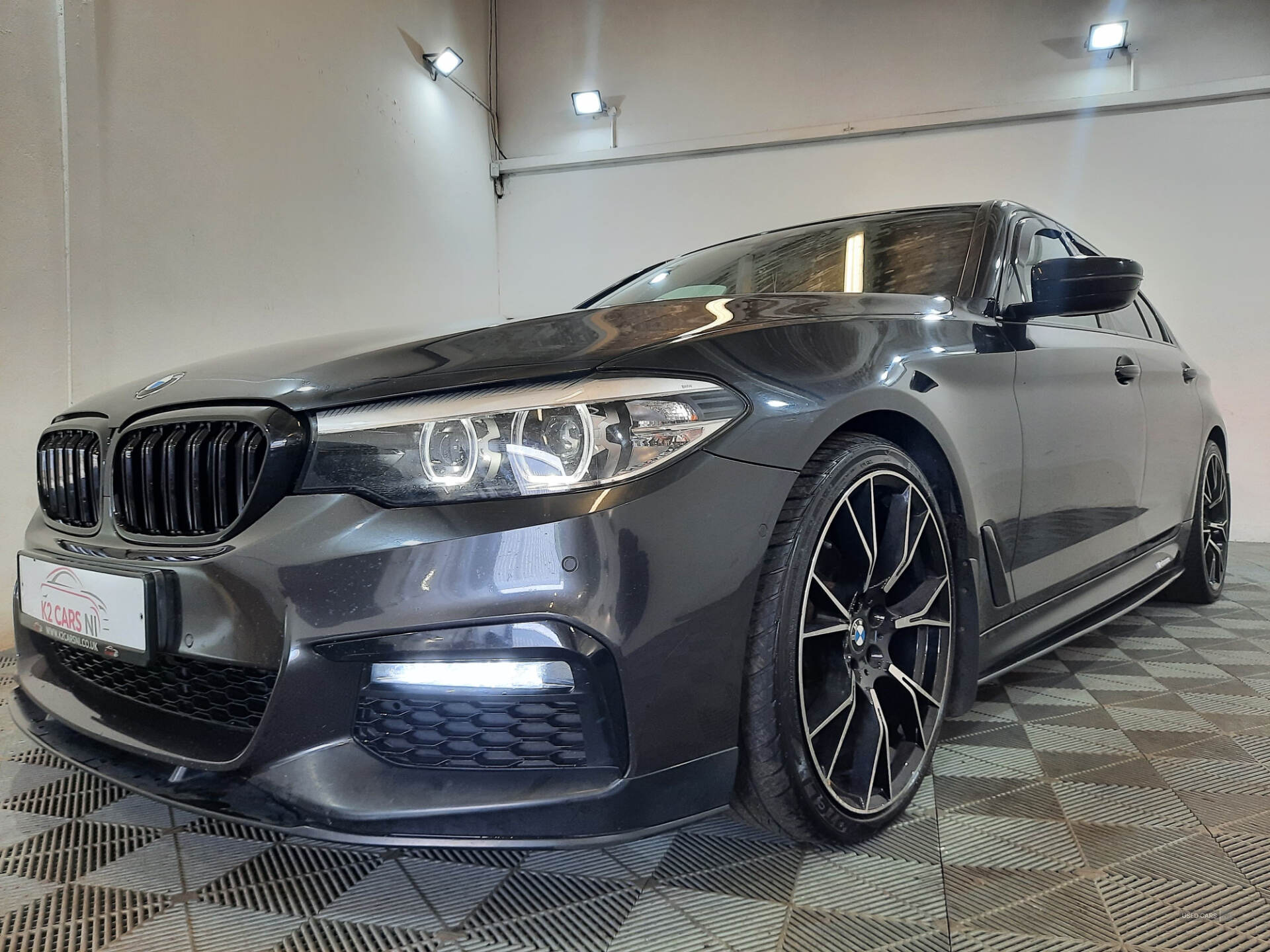 Car Thumbnail 3
