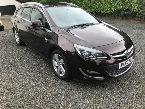 Vauxhall Astra SPORTS TOURER in Down
