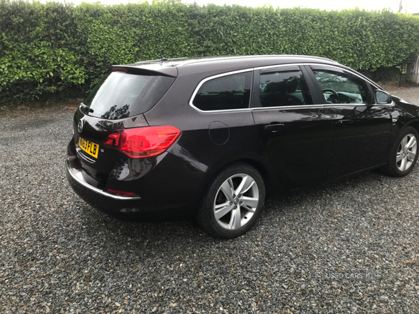 Vauxhall Astra SPORTS TOURER in Down