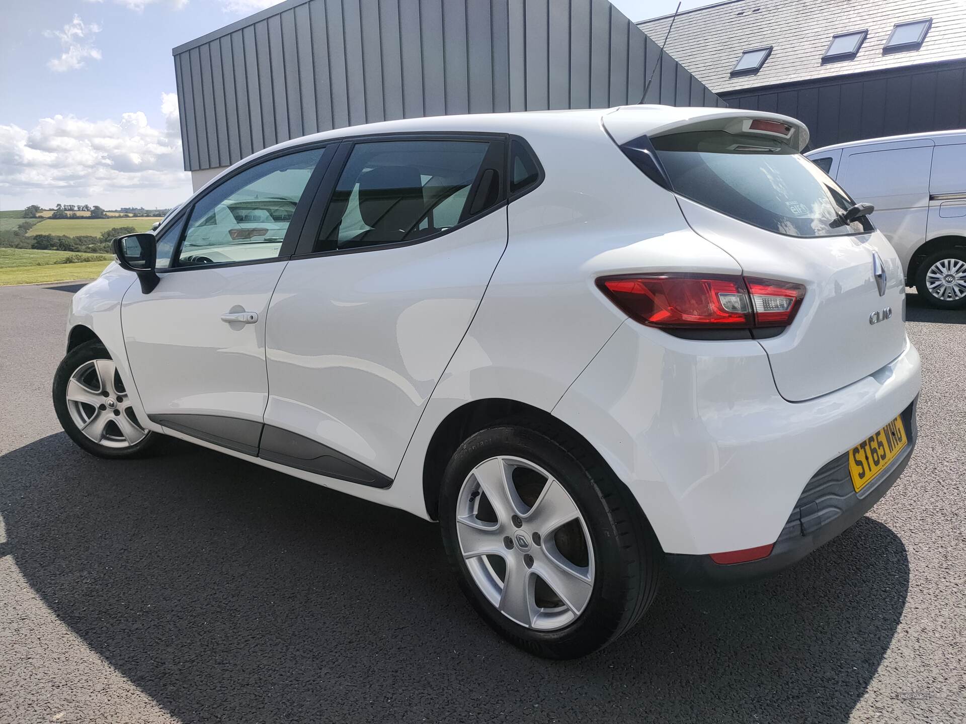 Renault Clio HATCHBACK in Armagh