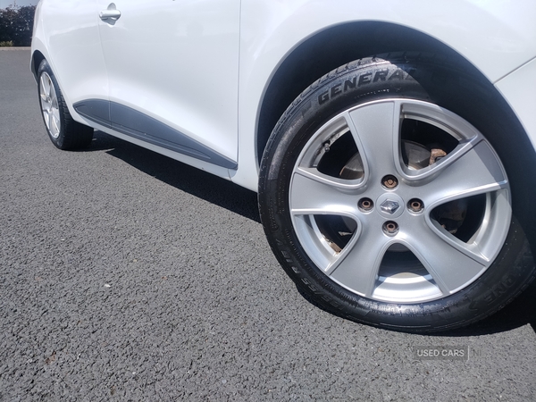 Renault Clio HATCHBACK in Armagh