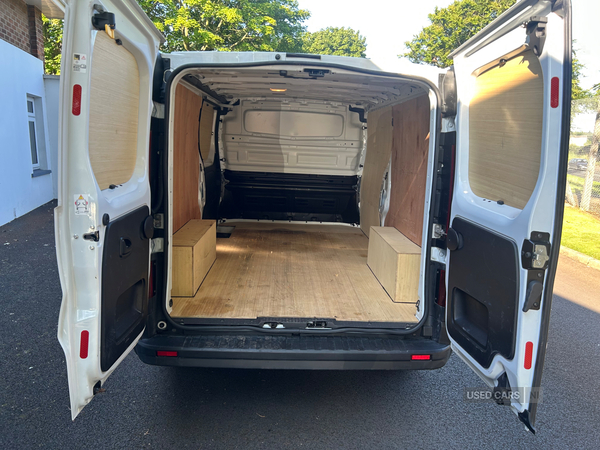 Renault Trafic LWB DIESEL in Derry / Londonderry