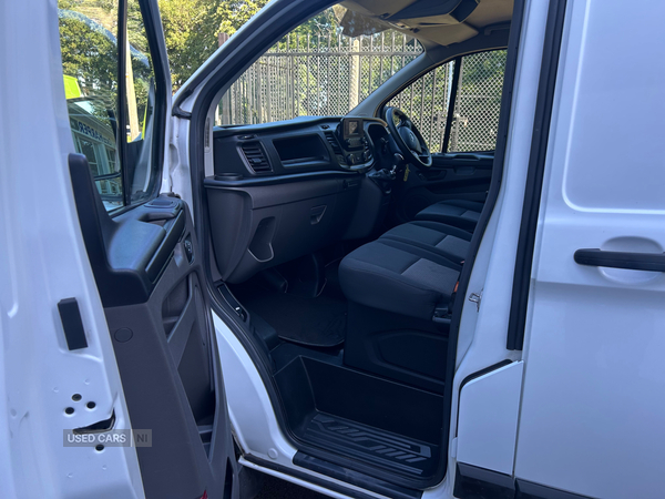 Ford Transit Custom 300 L2 DIESEL FWD in Derry / Londonderry