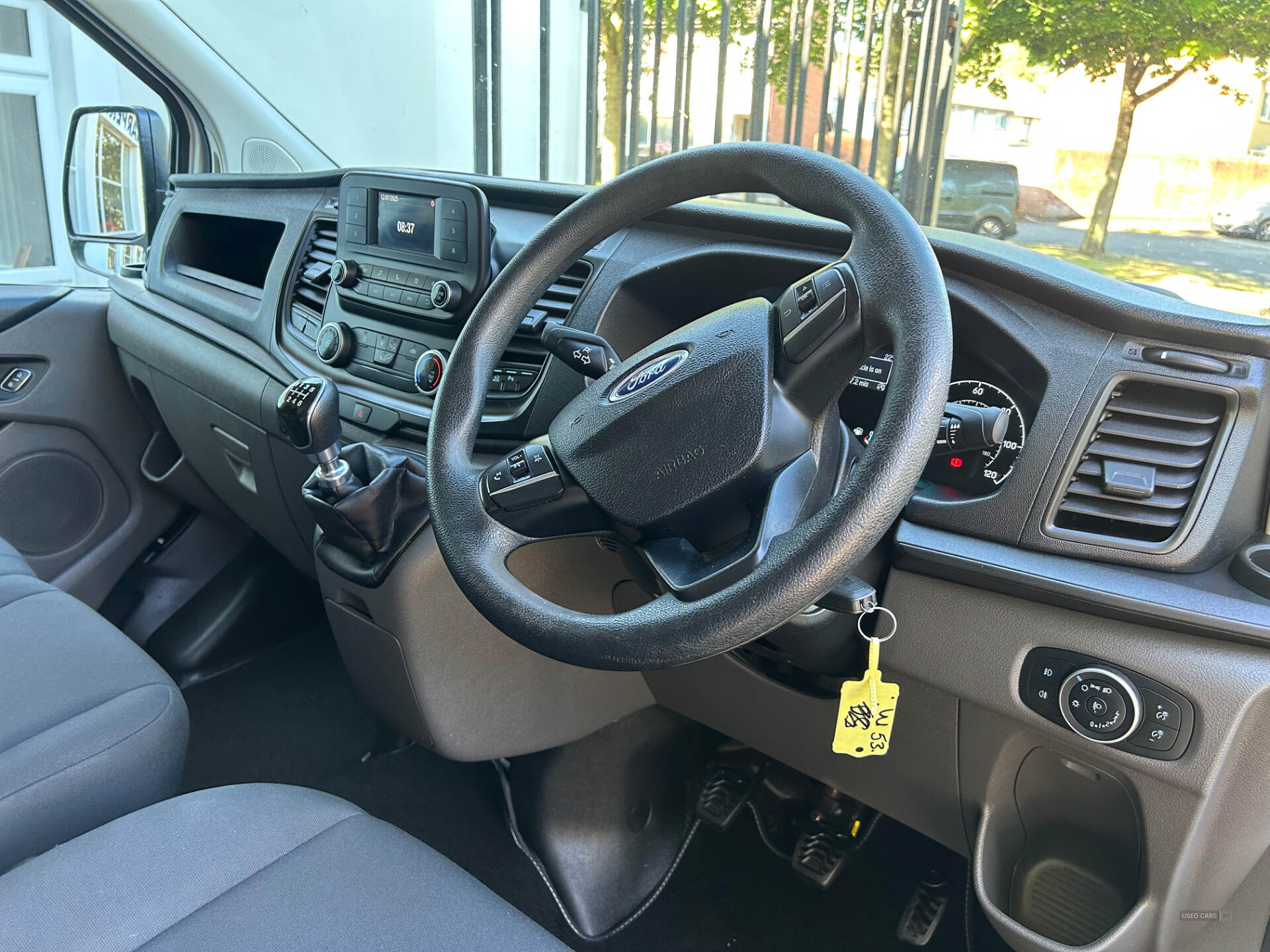 Car Thumbnail 8
