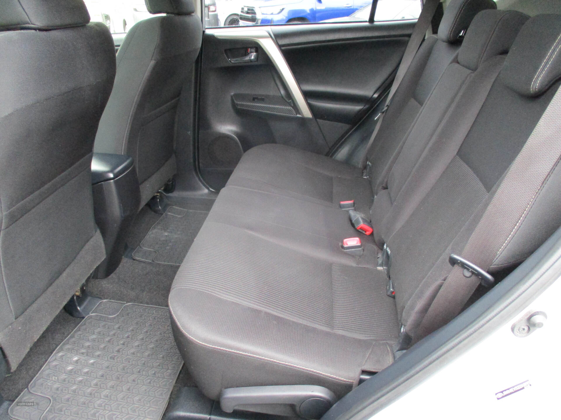 Toyota RAV4 DIESEL ESTATE in Down