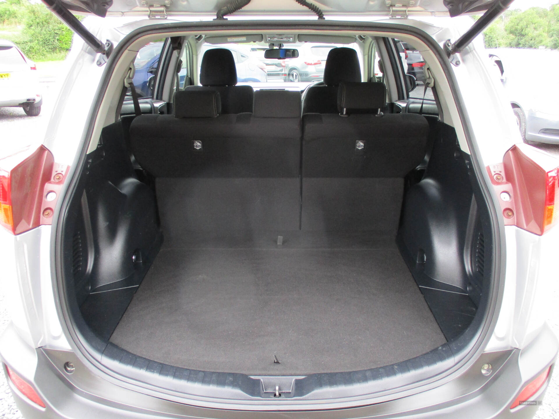 Toyota RAV4 DIESEL ESTATE in Down