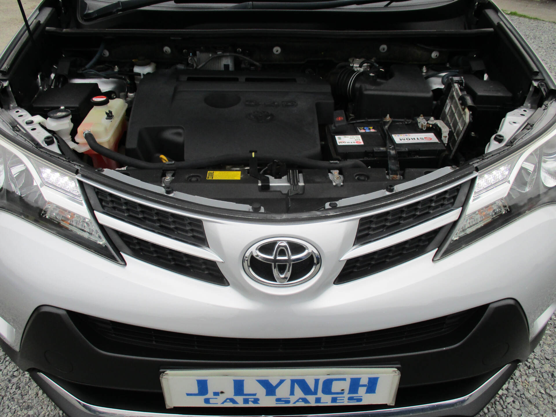 Toyota RAV4 DIESEL ESTATE in Down