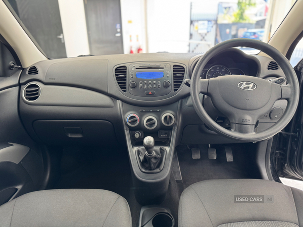Hyundai i10 HATCHBACK in Down