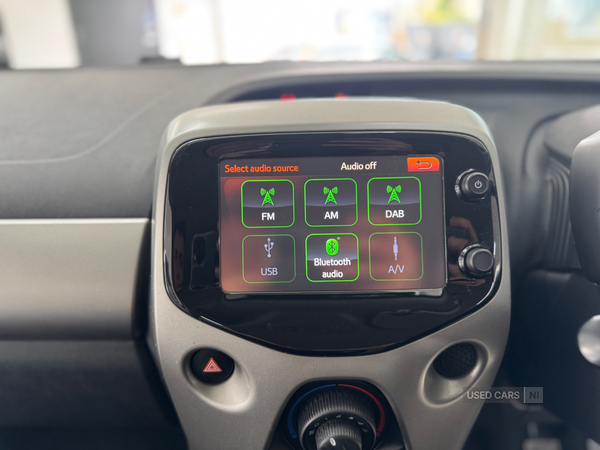 Peugeot 108 HATCHBACK in Down