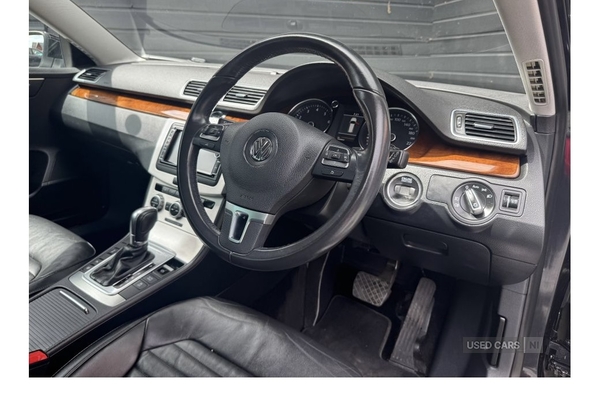 Volkswagen Passat 1.4 TSI High Line Estate Auto 5DR in Antrim