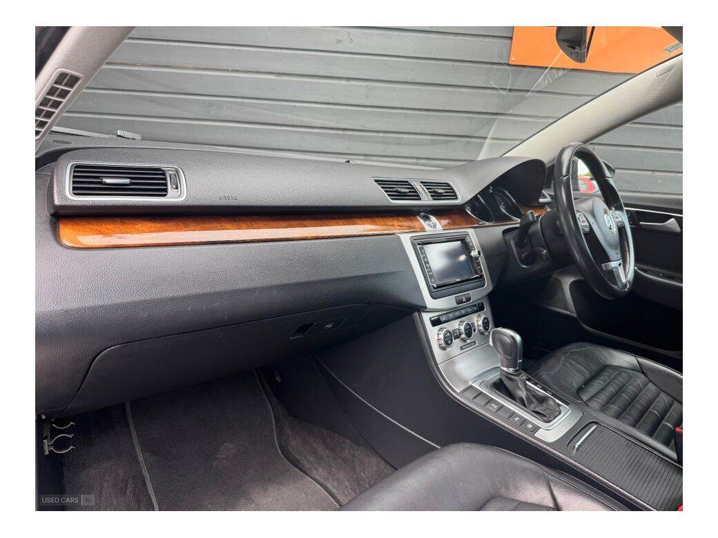 Volkswagen Passat 1.4 TSI High Line Estate Auto 5DR in Antrim