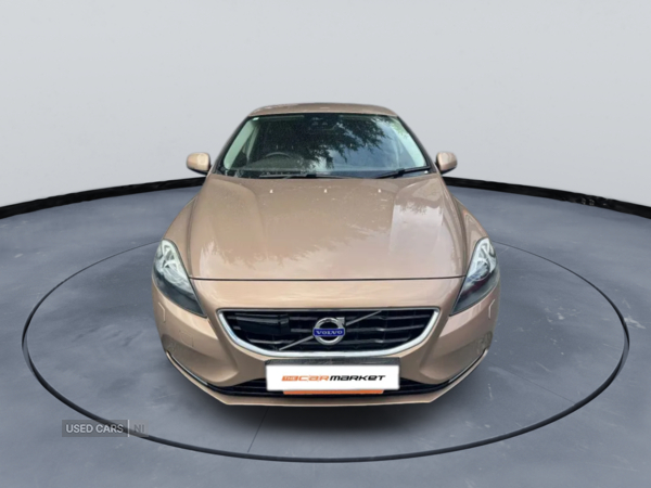 Volvo V40 1.6 T4 SE Auto 5DR in Antrim