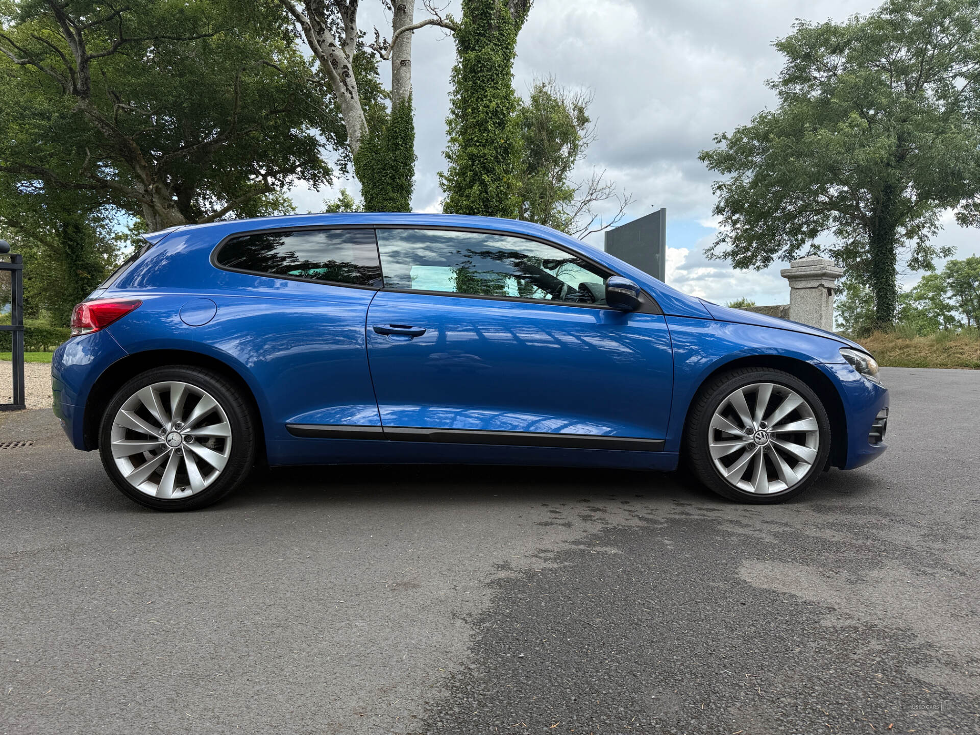 Volkswagen Scirocco DIESEL COUPE in Down