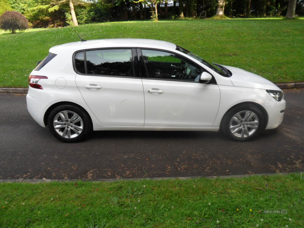 Peugeot 308 DIESEL HATCHBACK in Derry / Londonderry