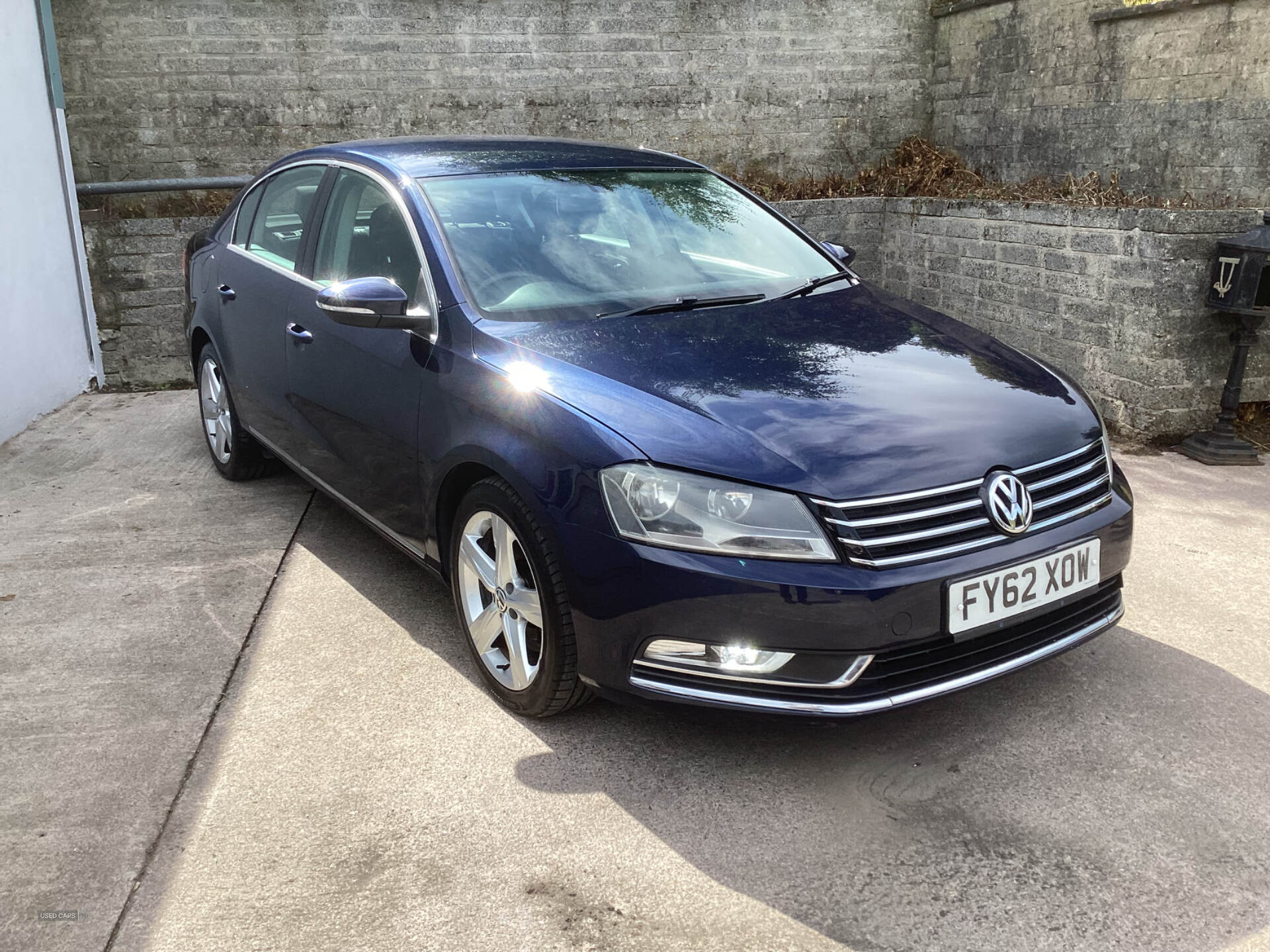 Volkswagen Passat DIESEL SALOON in Down