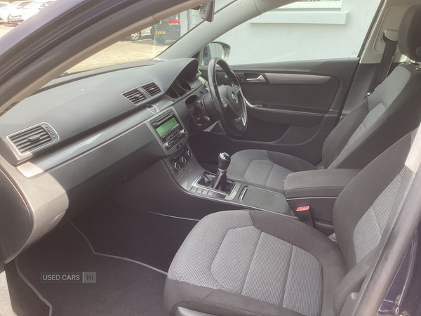Volkswagen Passat DIESEL SALOON in Down